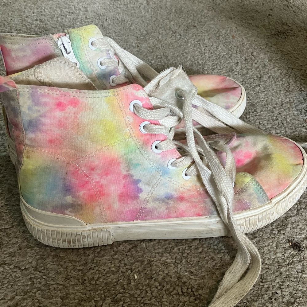 Cat & Jack Multicolor Tie-Dye Kids Sneakers